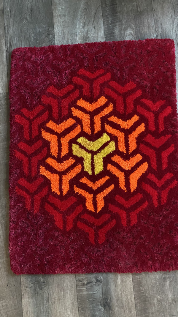 Box Pattern Tufted Area Rug - Image 2