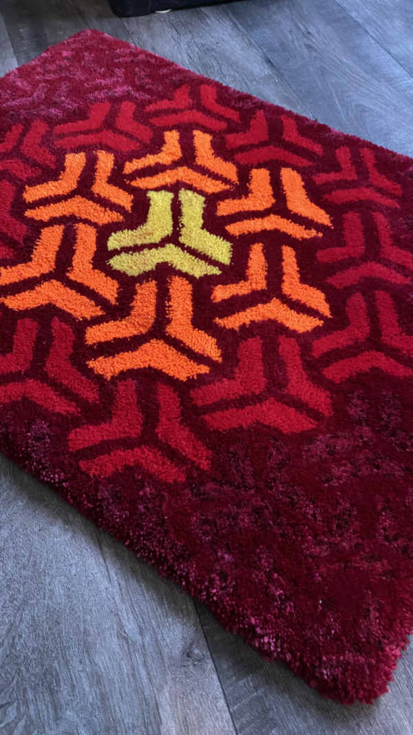 Box Pattern Tufted Area Rug - Image 3